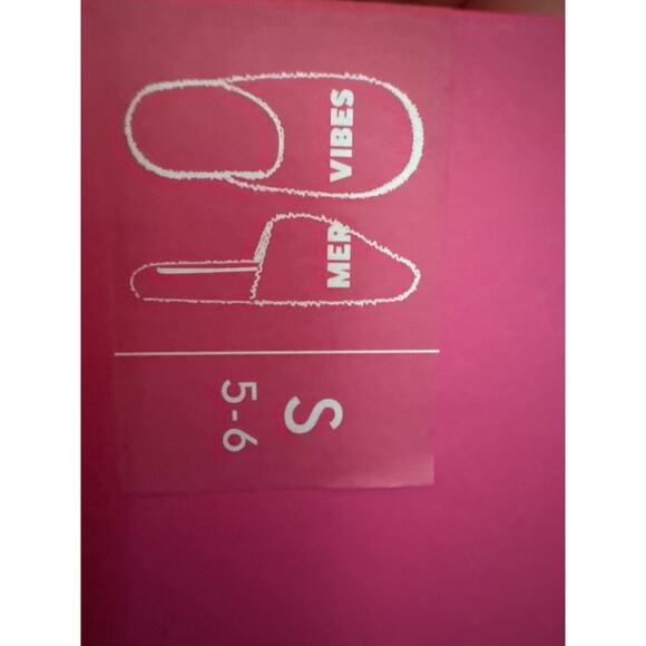 Brand New Jenni Cozy Vibes Ahead Plush Slip on Slippers Pink Small Women's 5-6 - Picture 4 of 5
